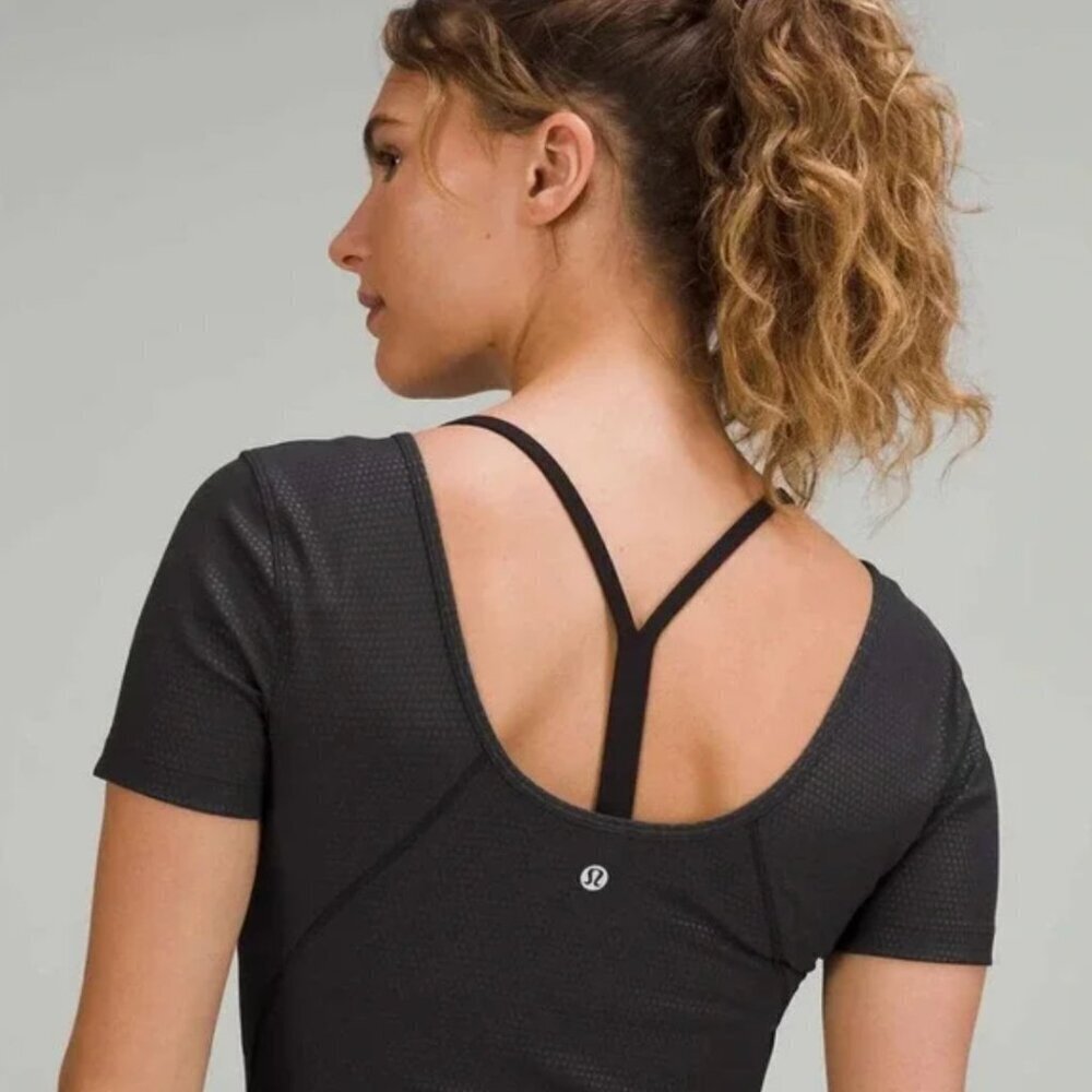 81 Lululemon Align T-Shirt Polka Squat Emboss Black - Picture 2 of 6